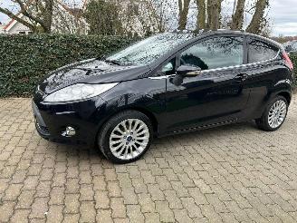 Damaged car Ford Fiesta 1.25 Titanium 2012/2