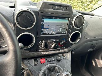 Peugeot Partner 120 1.6 BlueHDi 100 L1 Première picture 17