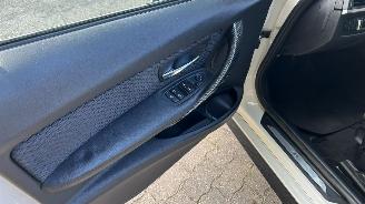 BMW 3-serie Touring 320i Executive AUTOMAAT picture 21
