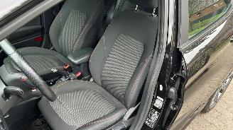 Ford Fiesta 1.0 EcoBoost Titanium picture 13