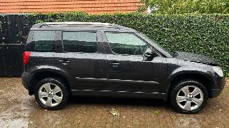 Coche accidentado Skoda Yeti AUTOMAAT!!!!1.2 TSI Expedition 2011/7