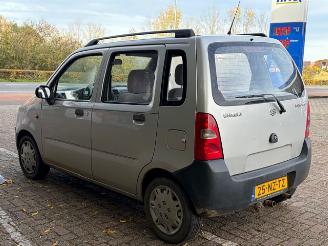 Suzuki Wagon r 1.3 GA ( INRUIIL VERKREGEN ) picture 3