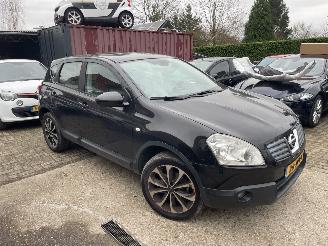 Damaged car Nissan Qashqai  2018/2