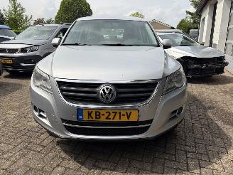 skadebil auto Volkswagen Tiguan Benzine 2008/2
