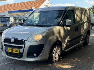 skadebil auto Fiat Doblo CARGO 1.6 MULTIJET SX MAXI. AIRCO 2012/11