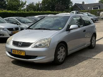 skadebil auto Honda Civic 3DR AIRCO 2003/11