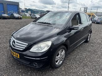 Damaged car Mercedes B-klasse B-klasse 200 2006/6