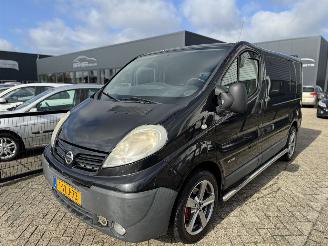 skadebil auto Nissan Primastar 2.0 DCi L1H1 Automaat 2011/1