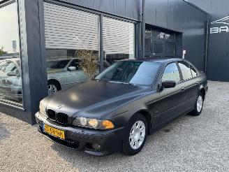 krockskadad bil auto BMW 5-serie 525i M-Pakket 2001/3
