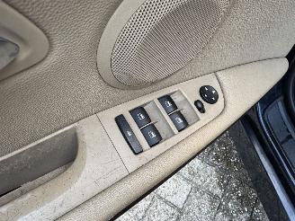 BMW 3-serie 320i High Executive picture 23