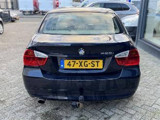 BMW 3-serie 320i High Executive picture 3