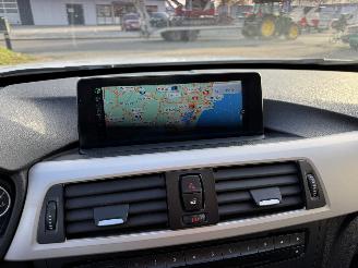 BMW 3-serie 320D Automaat Panoramadak picture 10