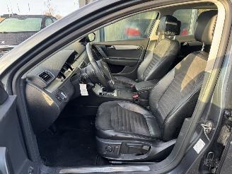 Volkswagen Passat 1.4 TSI Highline edition bluemotion picture 18