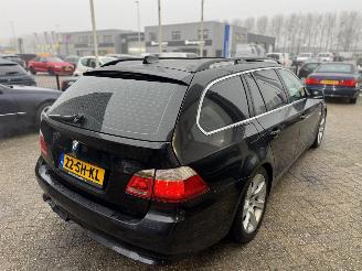 BMW 5-serie 525i High Executive picture 5
