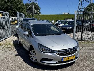  Opel Astra SPORTS TOURER 1.0 edition 2016/11