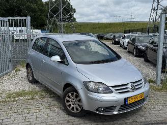 damaged passenger cars Volkswagen Golf plus Golf Plus 1.6 2005/3