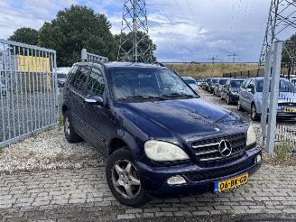 Unfallwagen Mercedes M-klasse grijs kenteken! 2003/9