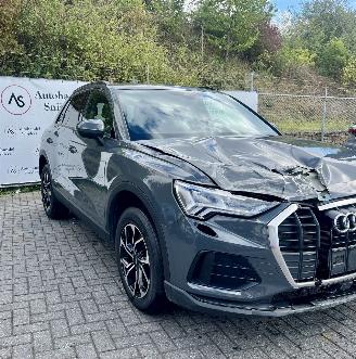 Vaurioauto  passenger cars Audi Q3 40 TDI quattro S-LINE 2024/5