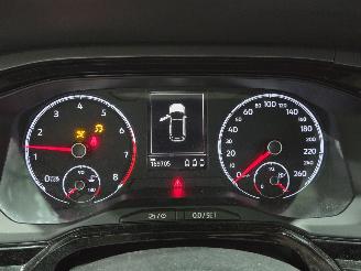 Volkswagen Polo Polo Comfortline 1.0 benzine picture 13