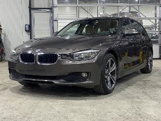 krockskadad bil auto BMW 3-serie Touring (F31) 2013/9