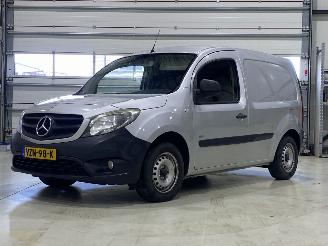 uszkodzony samochody osobowe Mercedes Citan 109 CDI BlueEFFICIENCY 2013/7