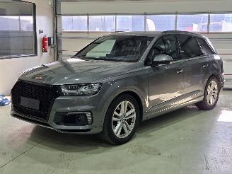 uszkodzony samochody osobowe Audi Q7 3.0 TDI e-tron hybrid s line HUD PANO 2016/8