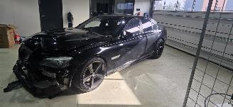 BMW 7-serie 750i Motor gereviseerd! picture 3