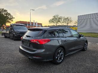 Ford Focus ST-Line Automaat Keyless Acc Camera Led Navi Lane-Assist Stuurverw. 92KW/125PK picture 5