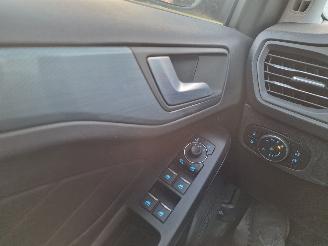 Ford Focus ACTIVE-Pack Hybride Sport Navi Keyless Led Lane-Assist Ecc 92KW/125PK picture 13