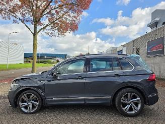 Volkswagen Tiguan R-Line TDI DSG 4Motion Virtual Head-Up Led Camera Sfeerverl. Stuurverw. Stoelverw. Trekhaak 147KW/200PK picture 2