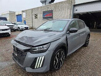 Damaged car Peugeot 208 GT 136 Hybride Virtual Led Keyless Camera Navi Drive-Mode Sfeerverl. Lane-Assist 100KW/136PK 2024/10