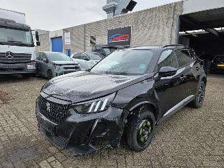 Voiture accidenté Peugeot 2008 GT-Line Automaat Pano Leder Camera Led Keyless Acc Lane-Assist Sfeerverl. 96KW/131PK 2021/8