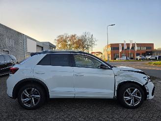 Volkswagen T-Roc 1.5 TSI R-Line DSG Virtual Navi IQ-Light Sport-Mode Massage Camera Sfeerverl. Stoelverw. Trekhaak Ecc Acc 110KW/150PK picture 6