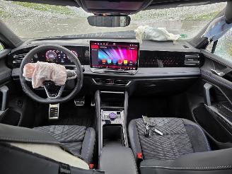 Volkswagen Tiguan R-Line 1.5eTSI ProMax-Navi Head-Up Keyless IQ-Light 360View Massage Sfeerverl. Acc Lane-Assist Trekhaak 110KW/150PK picture 13