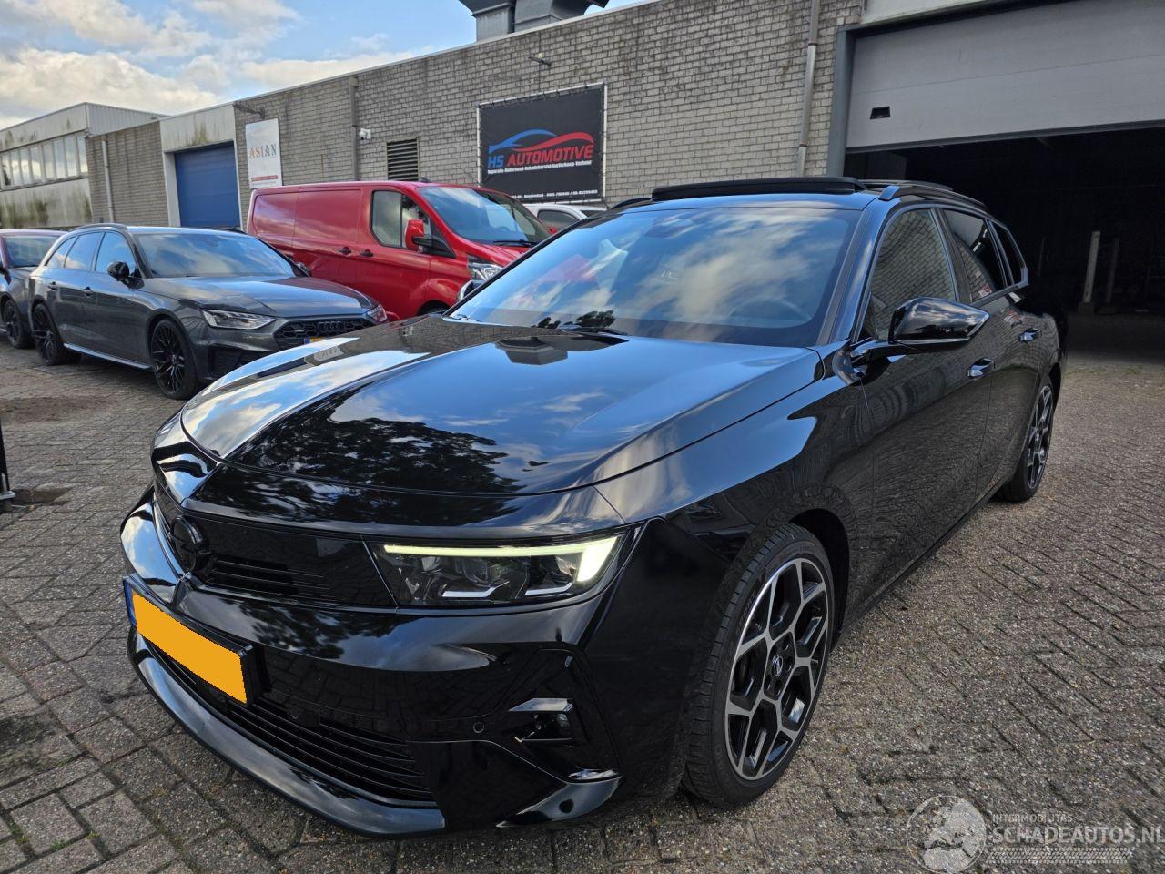 Opel Astra Ultimate Aut. Pano Massage Leder 360view Virtual Head-Up Memory Navi Keyless Gekoelde stoelen Led Acc 96KW/131PK