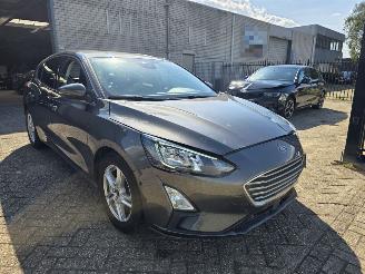 Ford Focus 1.0 EcoBoost Led Acc Camera Led Navi Lane-Assist Stuurverw. Voorruitverw. 74KW/100PK picture 7