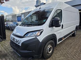Voiture accidenté Fiat Ducato 2.2MJ Maxi L4H2 Ecc Navi 2xCamera Lane-Assist Usb MF-Stuur 103KW/140PK 2025/7