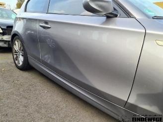 BMW 1-serie 1 serie (E81), Hatchback 3-drs, 2006 / 2012 118i 16V picture 16