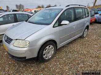 Dezmembrări autoturisme Volkswagen Touran Touran (1T1/T2), MPV, 2003 / 2010 1.6 FSI 16V 2003/6