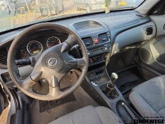 Nissan Almera Almera (N16), Hatchback, 2000 / 2006 1.5 16V picture 7