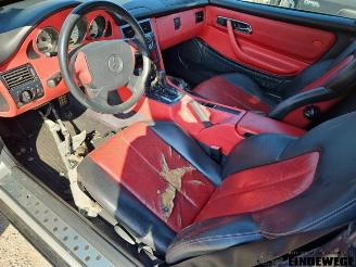 Mercedes SLK SLK (R170), Cabrio, 1996 / 2004 2.0 200 16V picture 4
