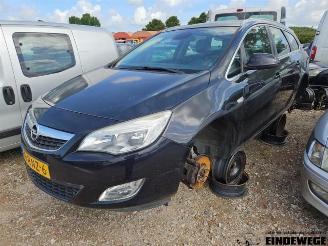 Uttjänta bilar auto Opel Astra Astra J Sports Tourer (PD8/PE8/PF8), Combi, 2010 / 2015 1.4 16V ecoFLEX 2011/6