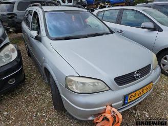 Coche siniestrado Opel Astra Astra G Caravan (F35), Combi, 1998 / 2009 1.6 16V 2001/10