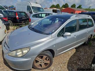 Vrakbiler auto Peugeot 307 307 SW (3H), Combi, 2002 / 2008 2.0 16V 2003/2