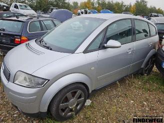 Uttjänta bilar auto Audi A2 A2 (8Z0), Hatchback, 2000 / 2005 1.4 16V 2001/9