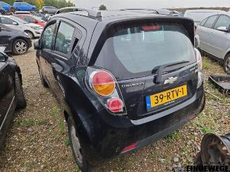 Chevrolet Spark Spark (M300), Hatchback, 2010 1.0 16V Bifuel picture 2