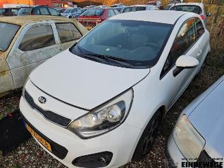 Kia Rio Rio III (UB), Hatchback, 2011 / 2017 1.2 CVVT 16V picture 1