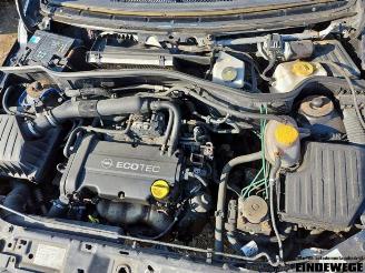 Opel Corsa Corsa C (F08/68), Hatchback, 2000 / 2009 1.2 16V Twin Port picture 3