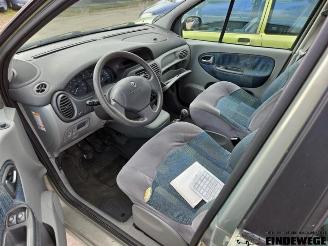 Renault Mégane Scénic Scenic I (JA), MPV, 1999 / 2003 1.6 16V picture 5
