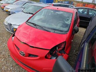 Toyota Aygo Aygo (B10), Hatchback, 2005 / 2014 1.0 12V VVT-i picture 2
